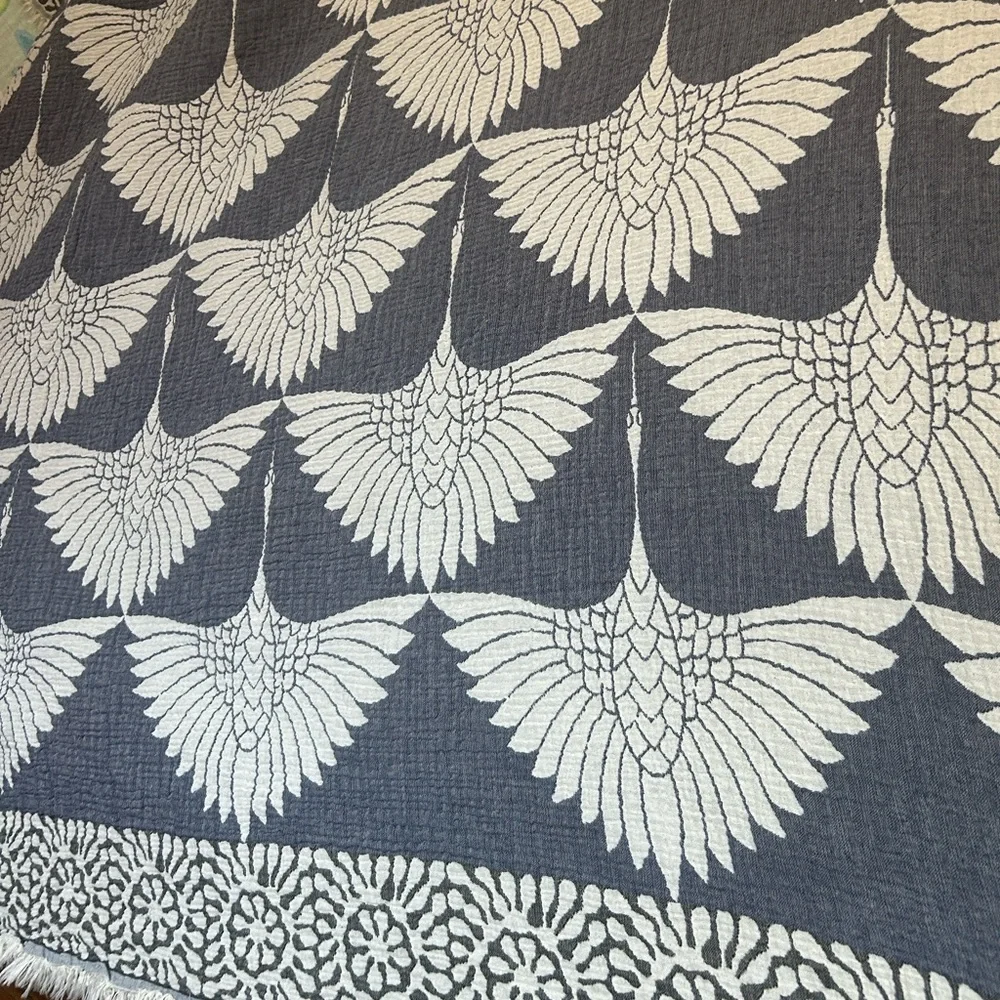 Flock Birds in Flight Cranes Throw Blanket 55x77 Luxury 100% Turkish Cotton NAVY - Picture 9 of 16
